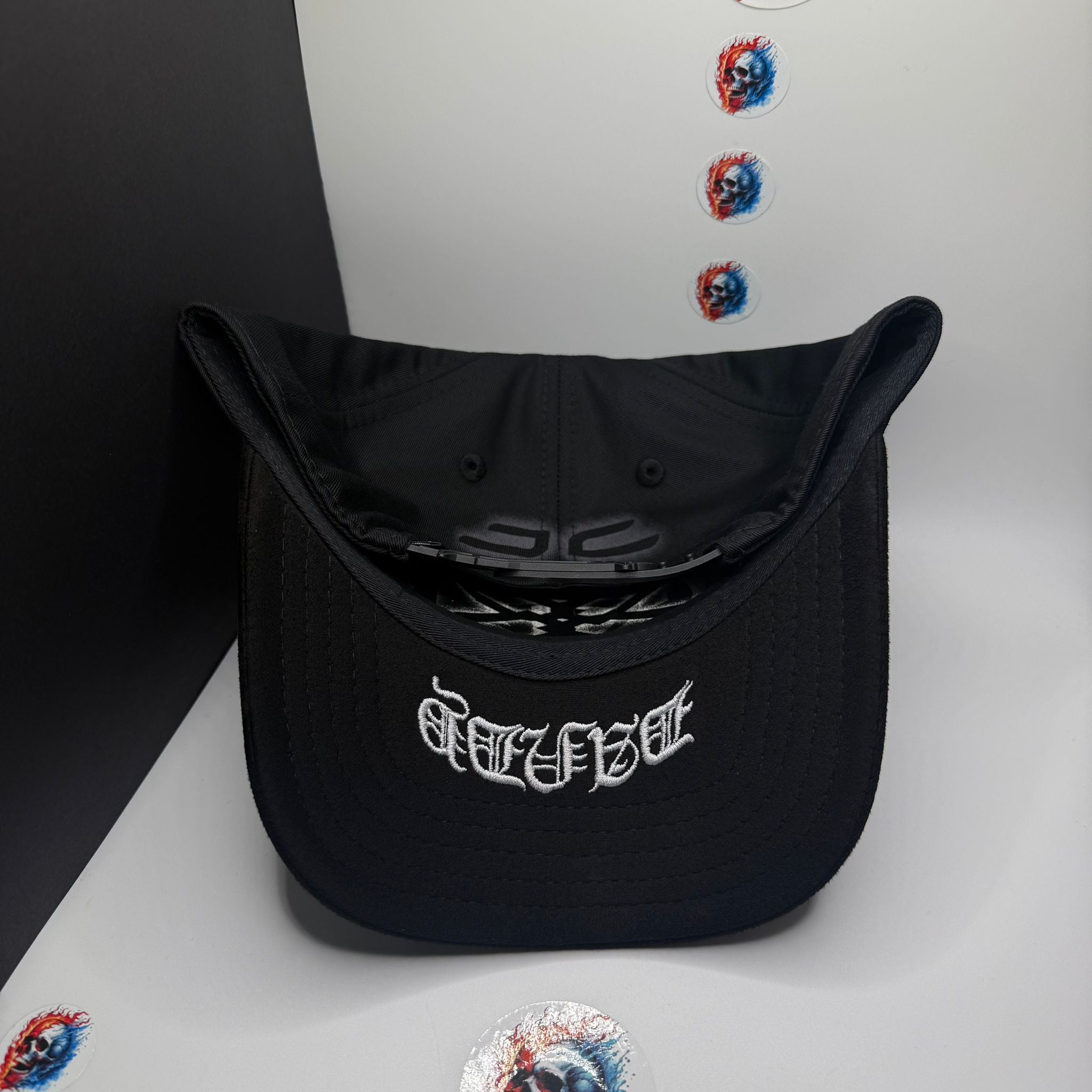 Dany hats checkmate